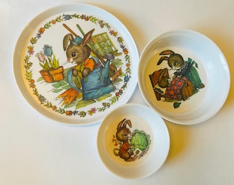 Vintage Oneida Peter Rabbit Plastic Three Piece Child's Dish Set