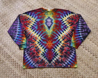 Camisa tie-dye de manga larga teñida a mano talla 2XL: una obra de arte única para vestir