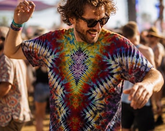 Camisa tie-dye teñida a mano talla 2XL: una obra de arte única para vestir