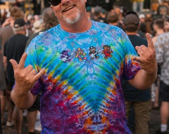 Handgjord tie dye-skjorta - Storlek XL – Soul Bears: Descended from the One
