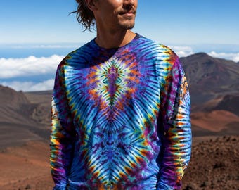Camisa tie-dye de manga larga teñida a mano talla 2XL: una obra de arte única para vestir