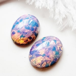Vintage glass cabochon, oval shape, 25x18 mm size, harlequin, opal color, rare glass cabochons, set of 2 pcs, for jewelry making