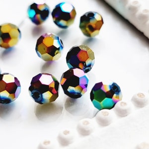 Green Gold Faceted Crystals With Metallic Effect, Size of Beads 6 mm, Lot of 10 pcs, Beading Supplies, Vitrail Medium, Faceted Crystal Balls