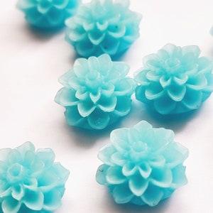 Blue Resin Dahlia Cabochon, Blue Color Plastic Flower Cabochon for Jewelry Making, Beading Supplies, Acrylic Beads for Gluing, Lot of 5 pcs