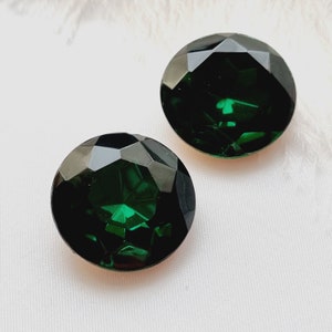 Vintage Czech dark emerald foiled pointed back, faceted Round Glass Jewel or Stone 25 mm, green emerald round fancy stone, Lot of 1 pc