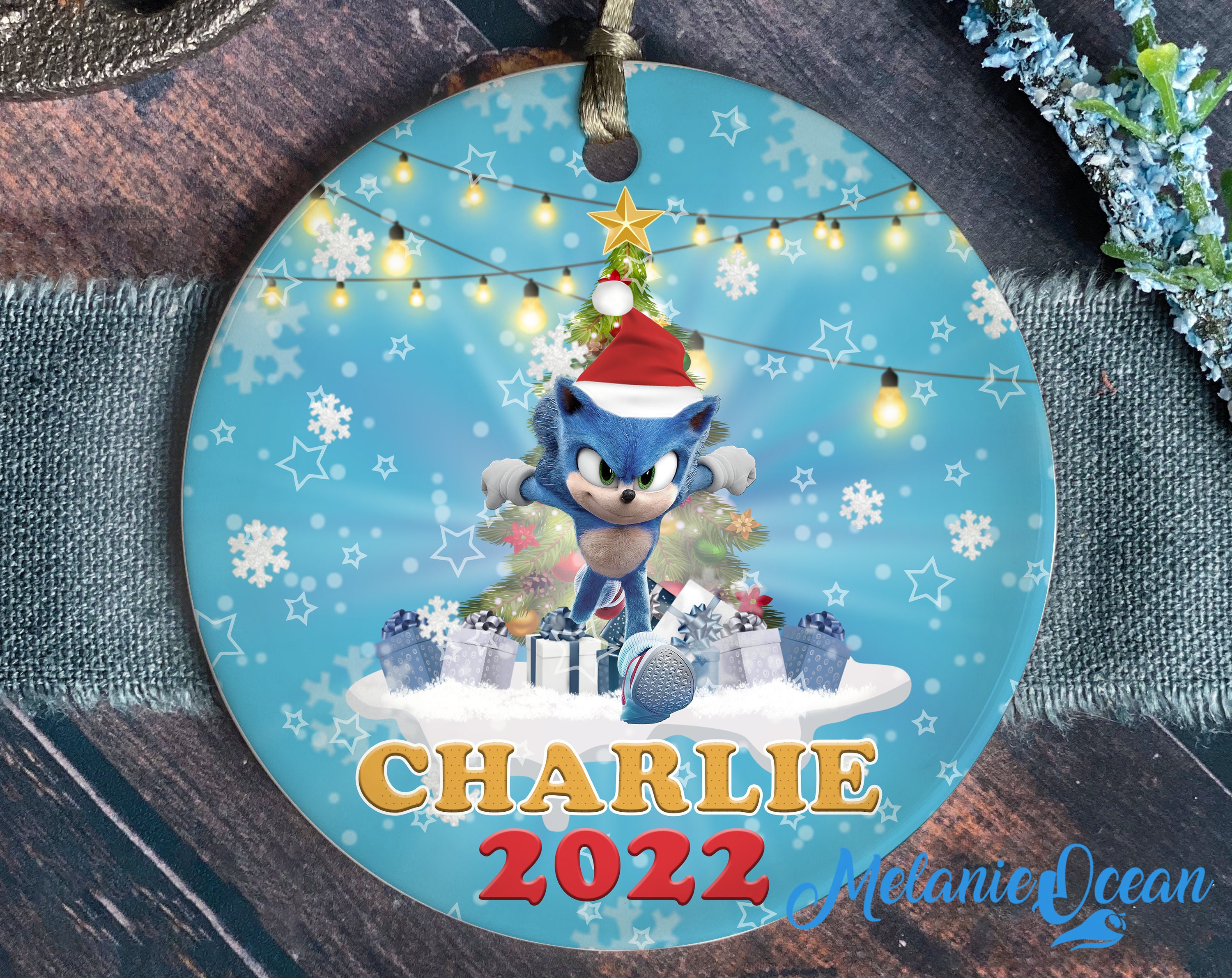 Discover Personalized Sonic the Hedgehog Christmas Ornament