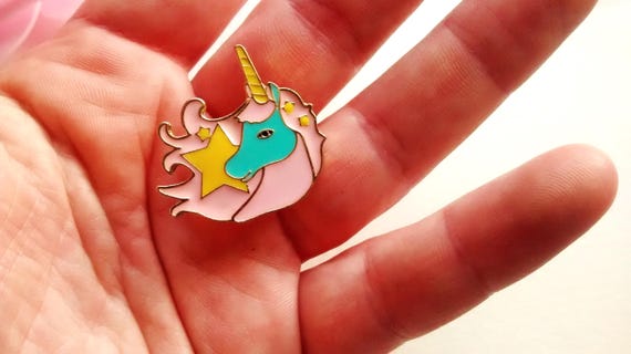 Unicorn Pin Badge FREE UK DELIVERY