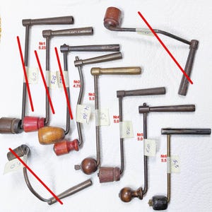 Llave de cuerda francesa antigua de 4,75 5,0 5,25 5,5 mm, de acero, para reloj de pared con manivela y mango de madera.