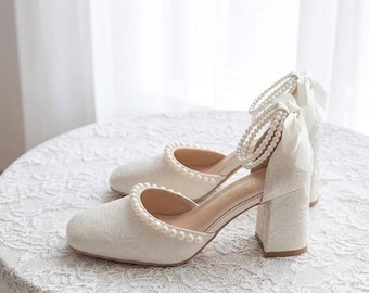 Vintage Pearl Mary Jane Bridal Shoes Block Heel Square Toe Wedding Heels Ivory Jacquard Rose Satin Bridesmaid Shoes Bow