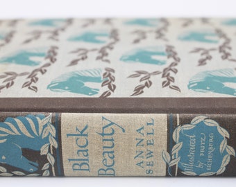 1940s Vintage Black Beauty Book With Illustrations