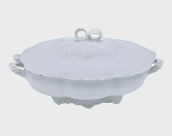 Mid 20th Century French White Ceramic Tureen With Bow Handles