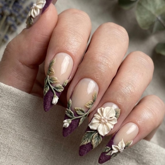 3D Flower Press On Nails, Plum Purple Textured French Tip Nails, Luxury Hand Sculpted Floral False Nails, Vintage Cottagecore Art Custom