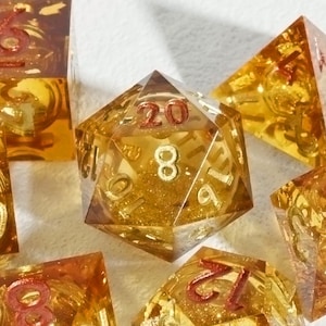 Amber Gold DnD Dice Set, Handmade Sharp Edge Resin Dice, Transparent Glitter Polyhedral RPG Dice, Luxury Honey Dice | CubeHaven