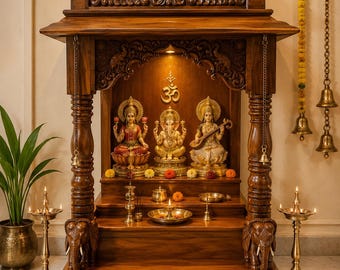 Mandir per la preghiera in legno con cassetto, dipinto a mano, con finitura naturale lucida color noce.