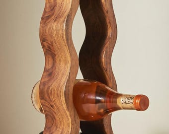 Portabottiglie scultoreo in legno – Portabottiglie moderno e organico per 4 bottiglie