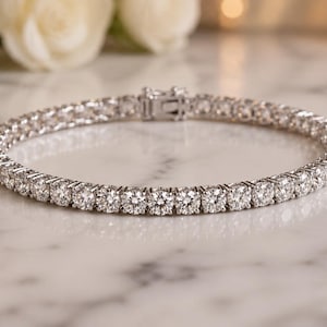 Pulsera de diamantes naturales de talla redonda de 9,60 quilates en oro blanco de 18 quilates VVS1 (sin impuestos de importación)