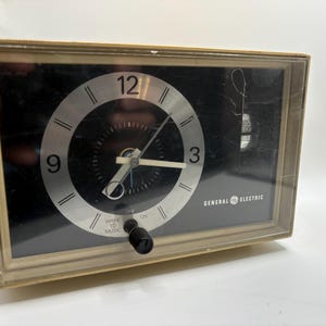 【レア】ビンテージ ドイツ製 卓上時計 動作確認済み 70年代 70's　箱あり 70s alarm clock - Etsy 日本