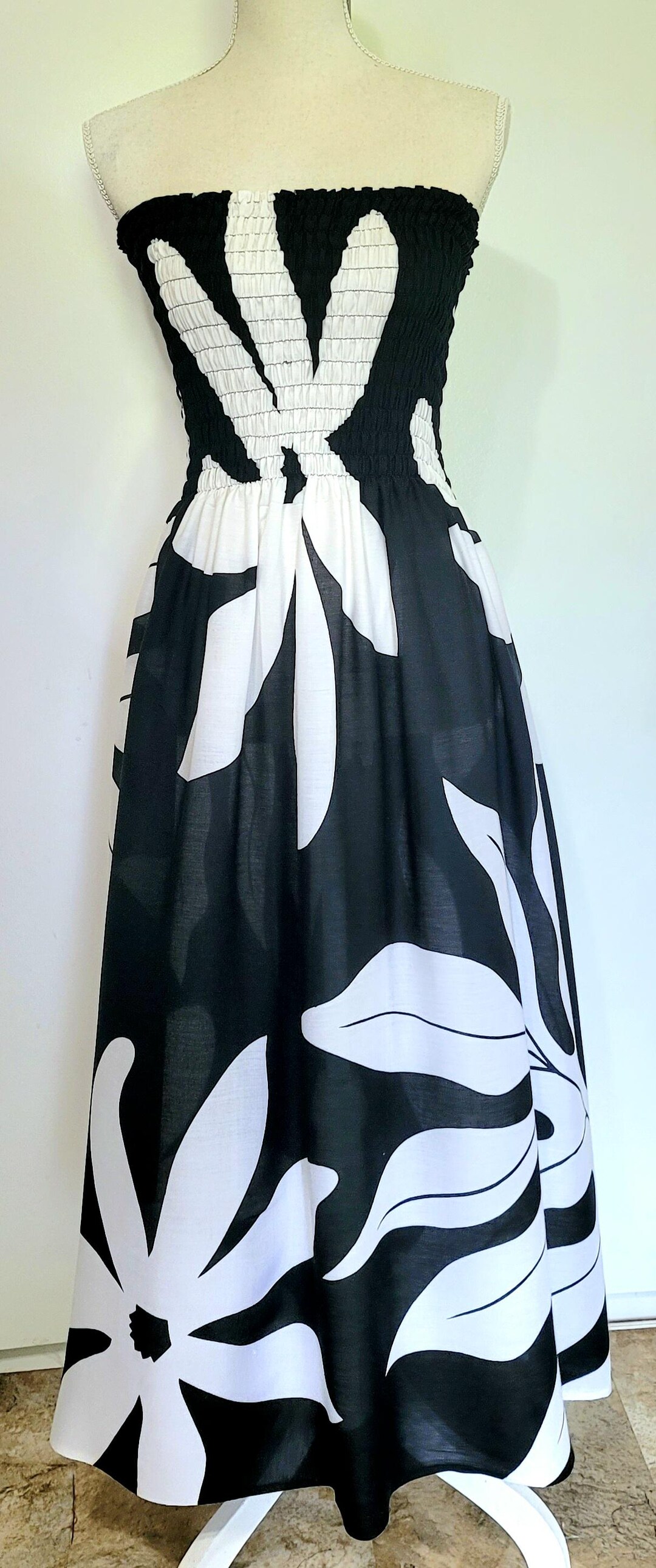 Tropical Spaghetti Strap Knee Length Tube Top Dress