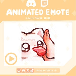 Könnte beinhalten: Ein animiertes Emote mit einer weißen Katzenfigur mit großen dunklen Augen und einer rosa Zunge, die einen Fuß ableckt. Die Grafik enthält den Text NanCart und wird auf einem hellorangen Hintergrund mit dem Text ANIMATED EMOTE 112x112 56x56 28x28 gezeigt.