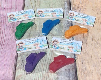 Personalized Cowboy Hat Crayons Party Favors: Saddle Up for Creative Fun l Crayons l Grab Bag Favors l Birthday Favors l Thank you Gifts