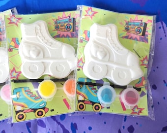 Skating & Rollerblade-Themed Plaster Paint Kits –  | DIY Paint Activity | Birthday Party Favors | Retro Party | Kids Art Kit