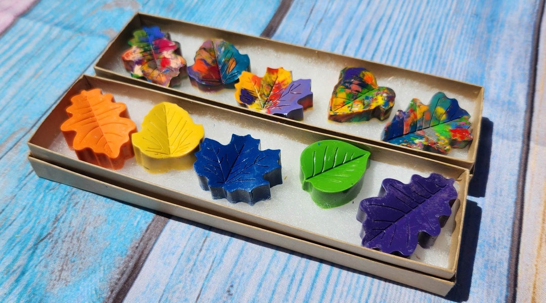 Personalized Crayon Names, Party Favors, Autumn Leaf Crayons - Leaf ...