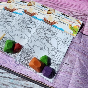 Kit para colorear pirata con crayones de gemas / Recuerdos para fiesta de cumpleaños pirata / Rellenos para bolsas de tesoros / Crayones piratas / Actividades para fiestas infantiles
