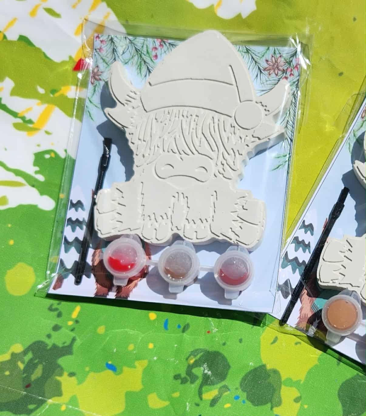 Christmas Highland Cow Plaster Painting Kit Craft for Kids Non-Toxic…