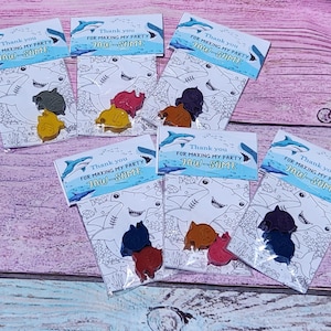 Shark Crayon Party Favors – Mini Coloring Kits for Kids – Shark Birthday Goodie Bag – Personalized Shark Themed Crayons – Class Handouts