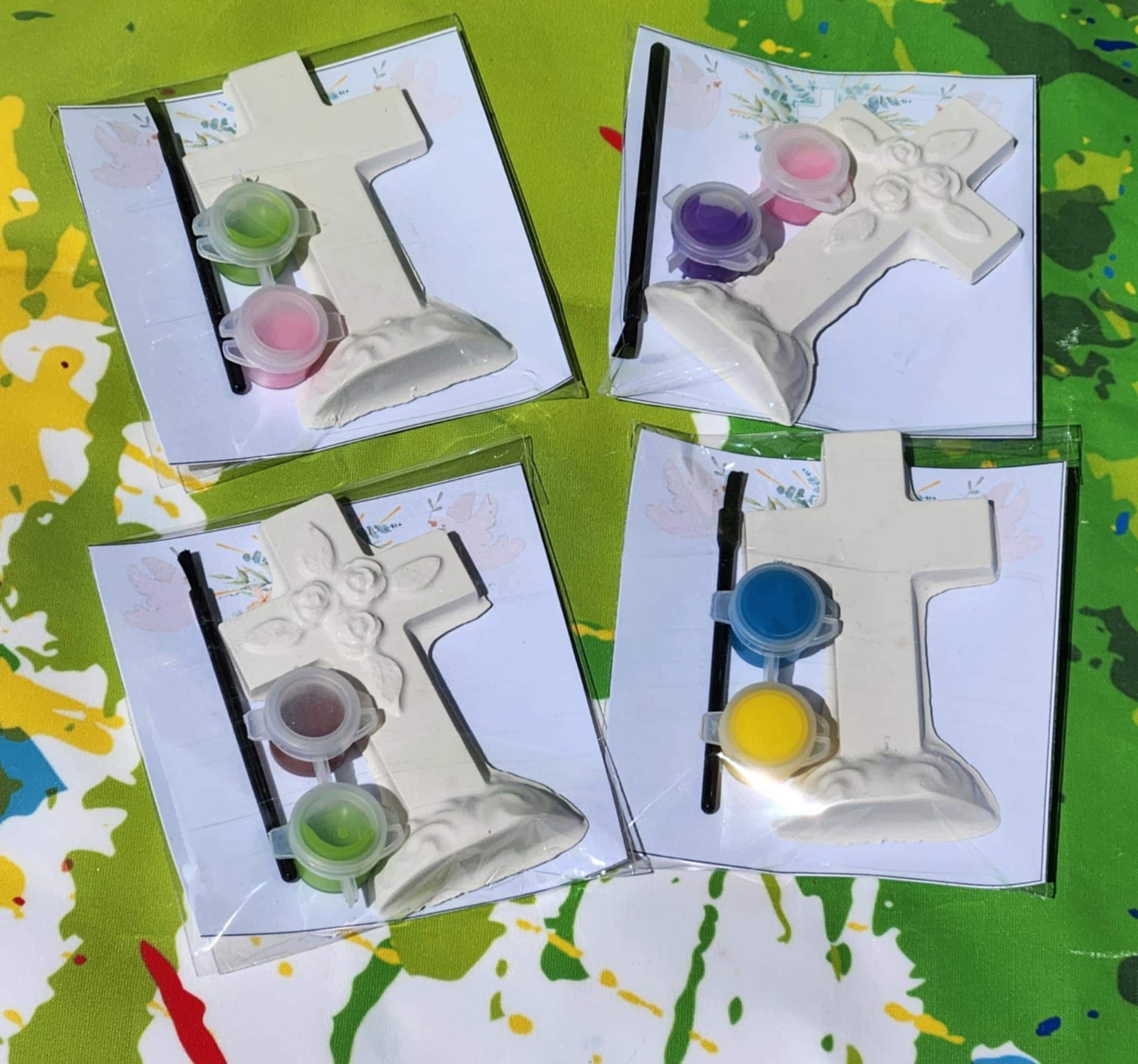 Cross Paint Kit for Kids: Religious Party Favor, DIY Craft