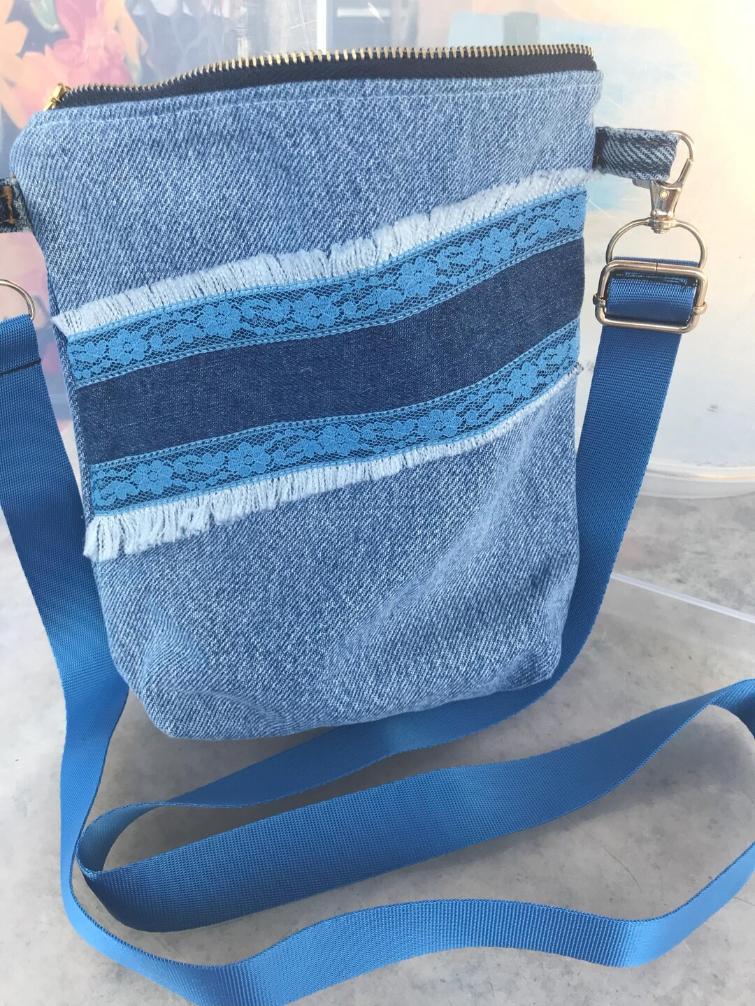 Dynamic Ruched Solid Color Crossbody Shoulder Bag - Blue main image 1
