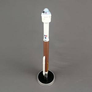 Model pokładowy Atlas 5 Starliner wykonany ręcznie w skali 1/100