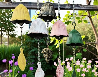 Japanese Cast Iron Wind Chime Outdoor Garden Decor, Retro Hanging Leaf Bell for Balcony Patio Zen Gift