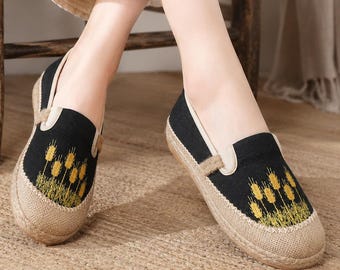 Haftowane, wsuwane buty damskie w stylu boho, espadryle, ręcznie robione mokasyny, letnie buty casualowe z motywem kwiatowym, wygodne płaskie buty na niskim obcasie