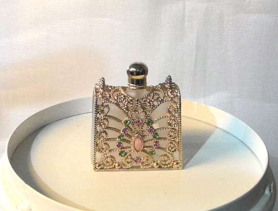 Vintage Style Refillable Perfume Bottle