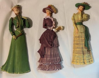 3 Victorian Vintage Ladies (Fragile)