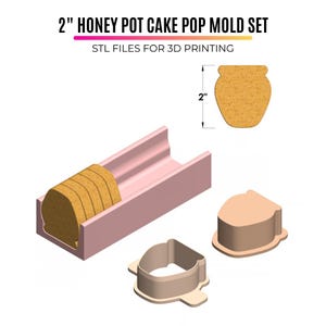 Può includere: Un set di stampi per cake pop a forma di vasetto di miele da 5,08 cm per stampa 3D, con un vassoio rettangolare rosa contenente pezzi di torta color sabbia e due stampi chiari con linguette, etichettato 2" HONEY POT CAKE POP MOLD SET.