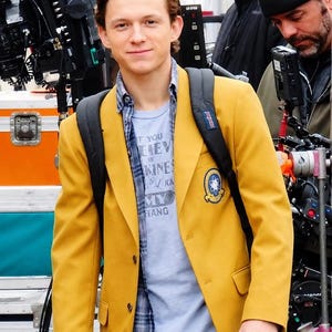 Spiderman Homecoming Yellow Wool Jacket Retro College Style Coat | Custom Embroidered Letterman Jacket | Streetwear Outfit
