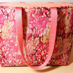 Bolso de mano/bolso de hombro/cartera hecho a mano: patrón abstracto en tonos rosa, naranja, burdeos y gris pardo
