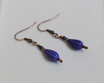 Boucles d'oreilles bleu cobalt et cuivre