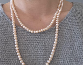Tres Long Collier en Perles d’eau douce 96 cm – Perles orange pêche véritables – Fermoir argent 925