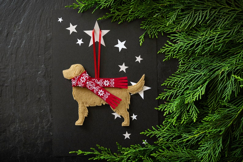 Golden Retriever Christmas Tree Ornament.