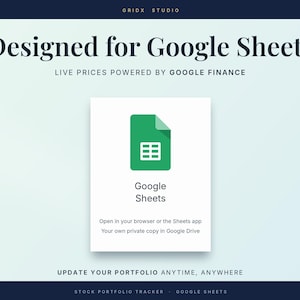 Puede incluir: Una plantilla digital de seguimiento de cartera de acciones para Google Sheets de GRIDX STUDIO. El gr&aacute;fico muestra el logo de Google Sheets, el texto Designed for Google Sheets, Live prices powered by Google Finance y Update your portfolio anytime, anywhere.