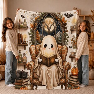 Reading Ghost Velveteen Plush Blanket | Cozy Autumn Halloween Throw"