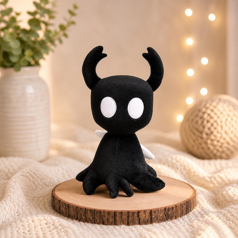 Hollow Knight Plyschset – Knight & Boss Plyschdjur, Silksong-inspirerade gosedjur, Indie-spelsamlarobjekt, Söt spelpresent, Plyschleksak Shadow Ghost