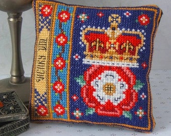 King Henry VIII Badge Counted Cross Stitch Pincushion Kit, Sheena Rogers Designs