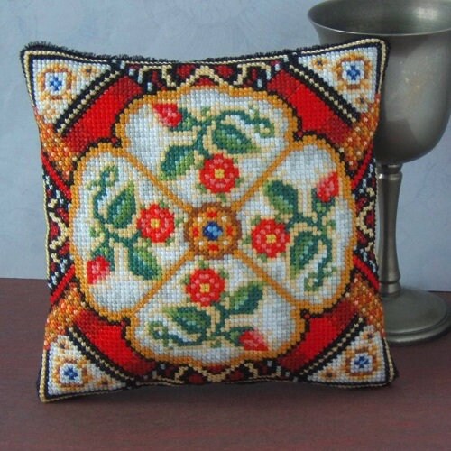 Hampton Court Palace Mini Cushion Cross Stitch Kit Sheena Rogers Designs