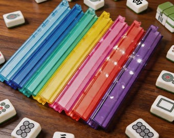 Set colorato di rastrelliera e spingitore per Mahjong, organizer per tessere di Mahjong multicolore, rastrelliere per spingitessere di Mahjong in plastica trasparente, accessori per tavolo da Mahjong