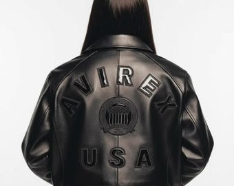 Giacca bomber in pelle nera AVIREX USA / Cappotto interamente nero con logo ricamato