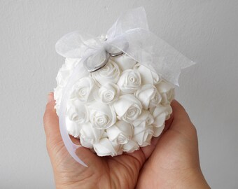 Ring pillow alternative White ring cushion alternative Wedding decoration with white roses Ring holder Floral decorative balls Shower bridal